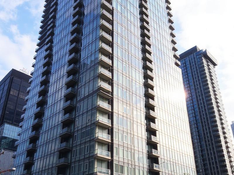 Toronto apartment tower
